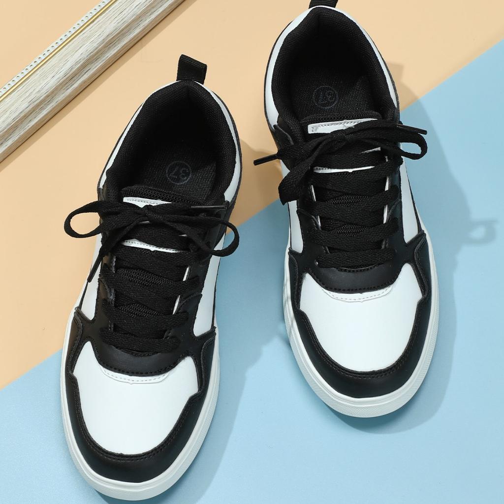 White Shoes PU Leather Board Shoes Women Breathable Casual Sneakers Men Lace-up Trendy Running Trainers Anti-slip Waterproof