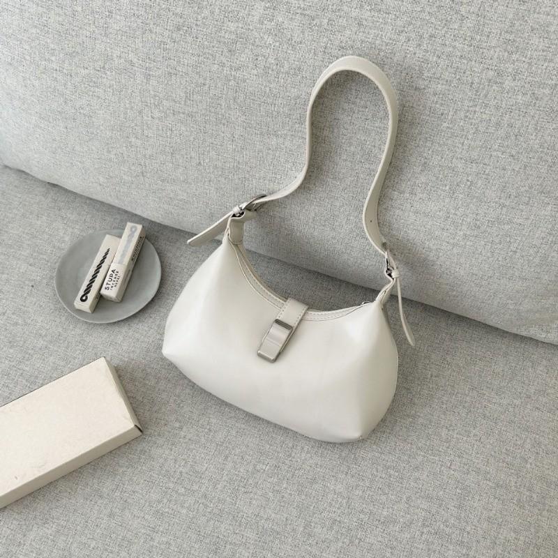 IELGY Crescent Underarm Retro Elegant Shoulder Female Bag All-Match Commuter