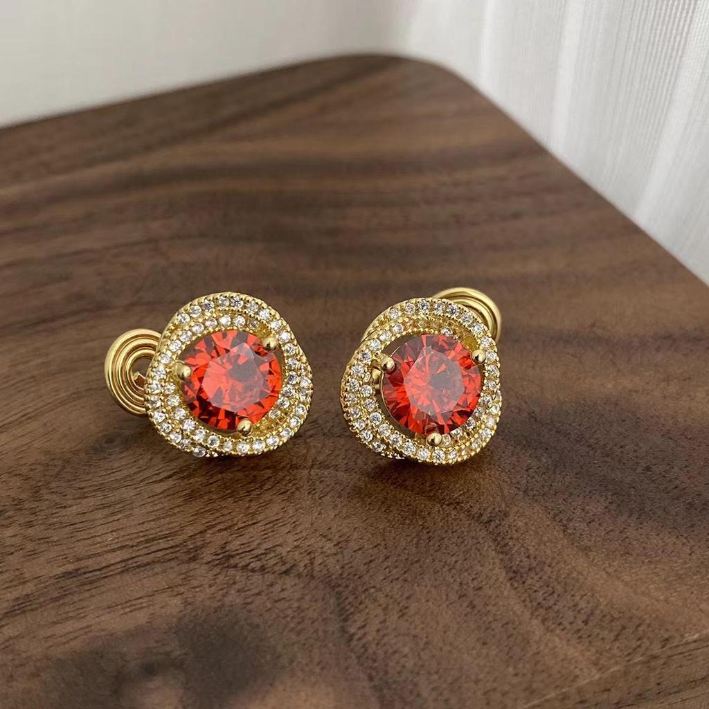 High-End Garnet Red Zircon Diamond 3D Hollow Fashion Earrings for Women