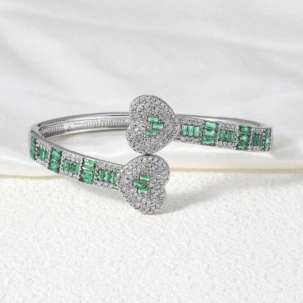 New Love Bracelet, European and American Coppe Inlaid with Zircon, No Spring Buckle Fashion Hand Jewelry