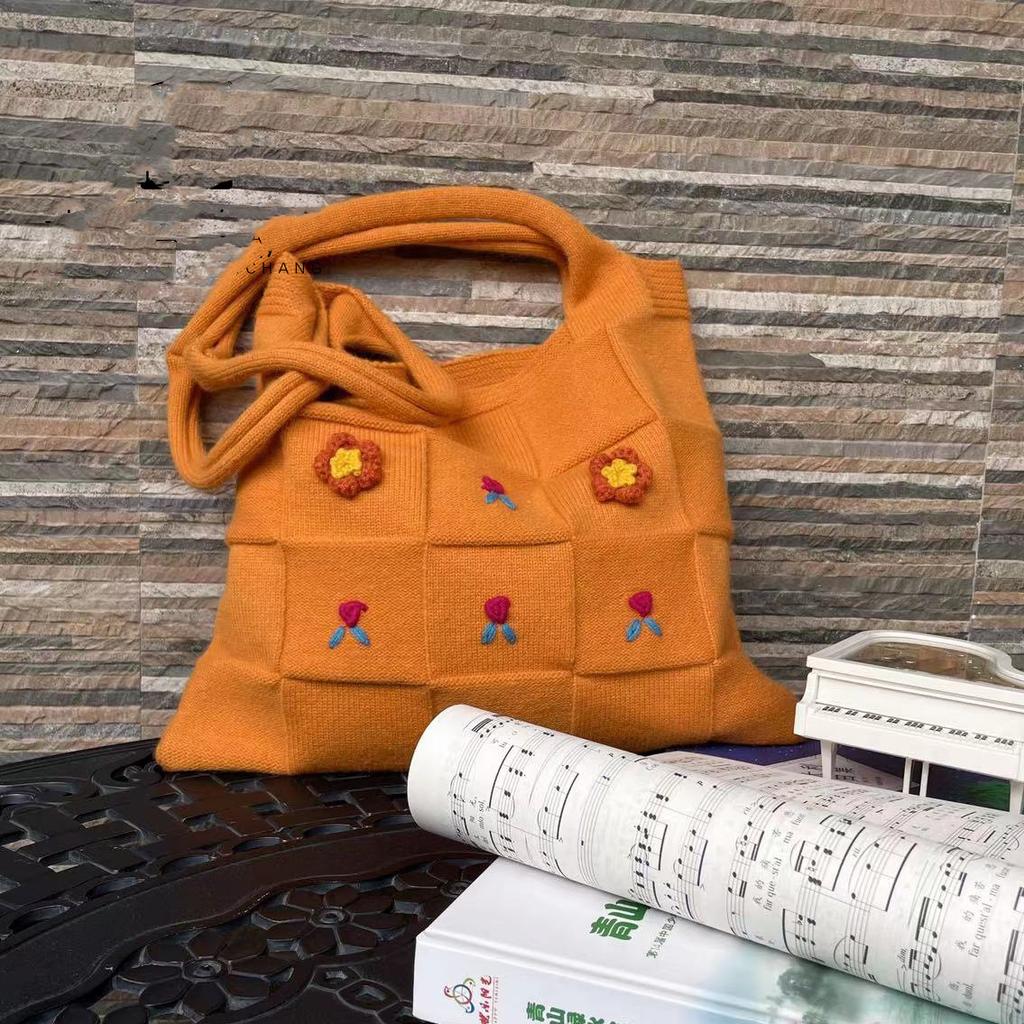 Women's Hand Embroidered Tote Bag Large Capacity Shoulder Bag