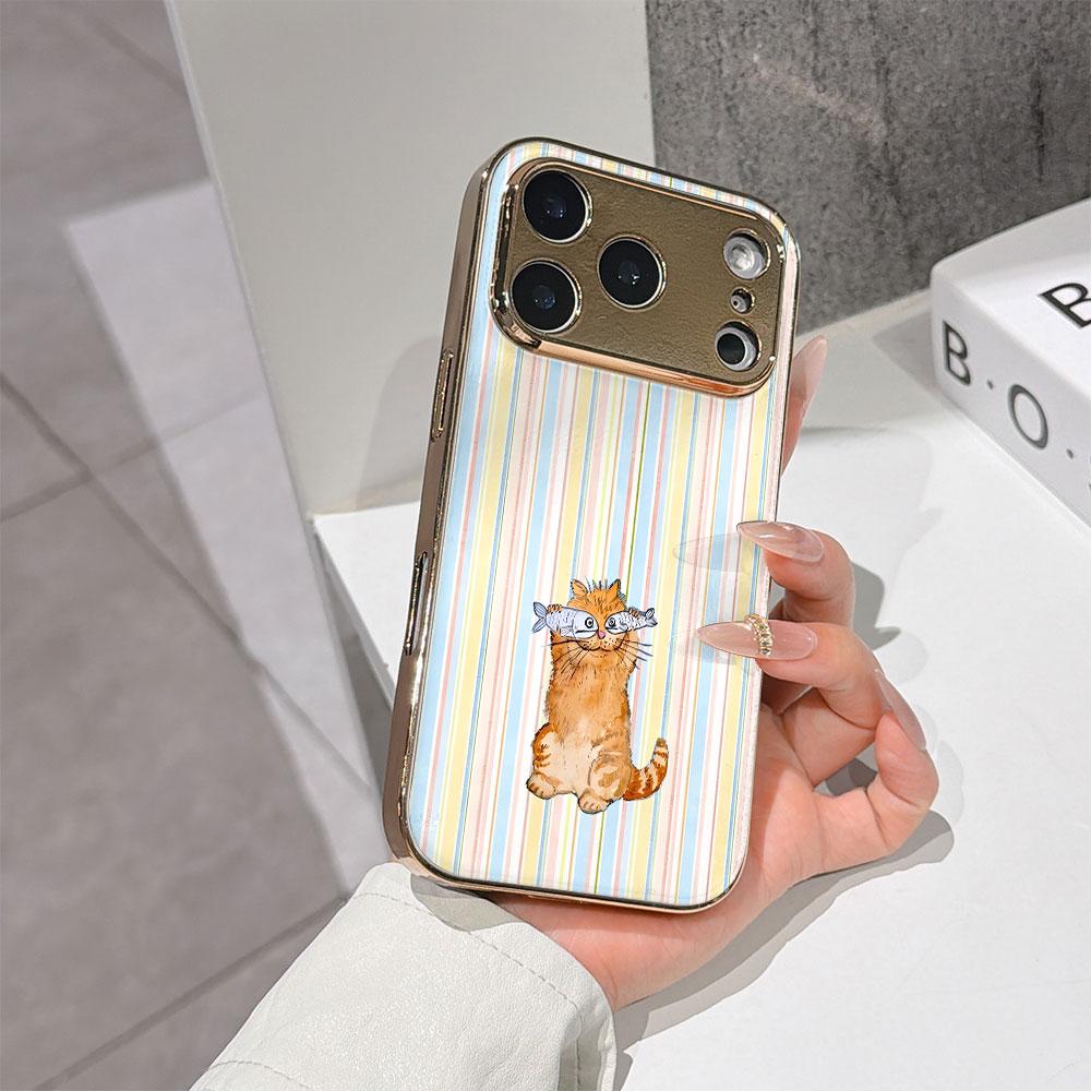 Lucky Start Phone Case For iPhone 17 16 15 14 13 12 11 Pro Max 16E Gold Electroplated glass shell Cat with Fish Cover