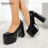 Tjocka Blockklackar för Damer Lackläder Pumps Rund Tå Dam Plattforms Skor Halkfria Eleganta Slip-on Damskor