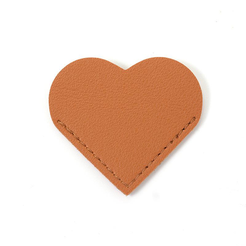 Creative ins style minimalist leather love bookmark pu portable heart-shaped book page clip bookmark student Home decorations