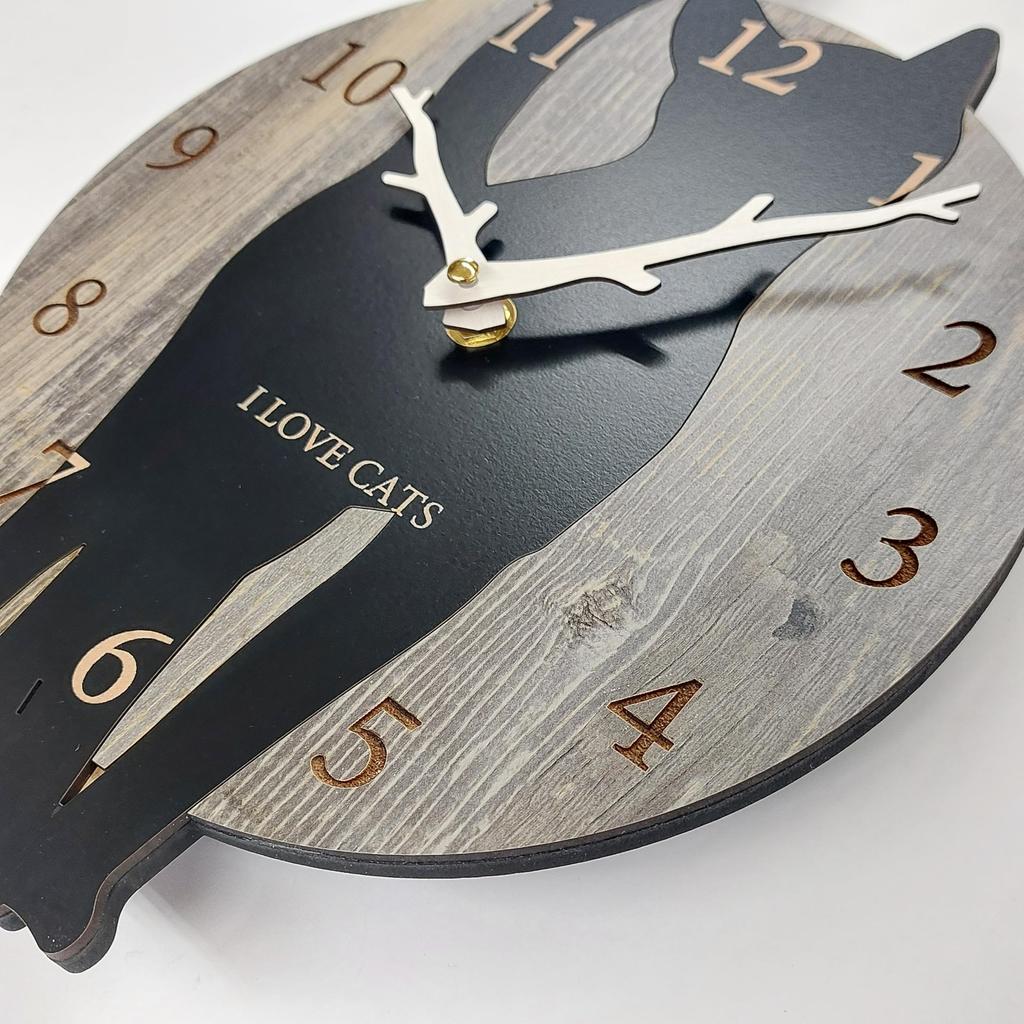 Stylish Cat Wall Clock, Cat 2, Vintage Wood Grain Analog Wall Clock, Silent Clock, Wall Decor, Bedroom, Home, Room Decor