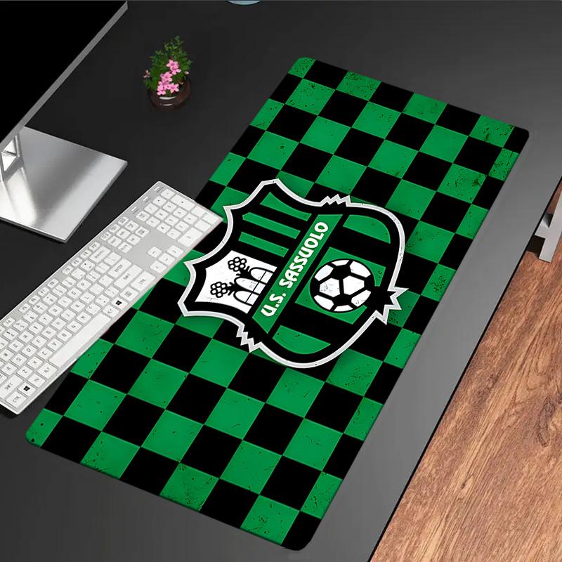 Sassuolo Football Crest Design Mouse Pad, Rubber Base, Mouse Pad for Gamers and Office Use, Gaming Desk , Easy To Clean Mat Christmas fan gifts