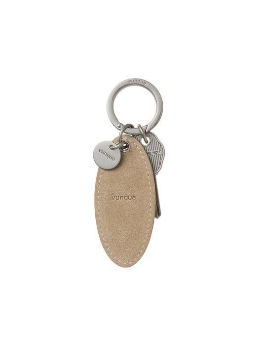 Vunque Suede Round Key Charm (Suede Round Key Charm) Soul Beige