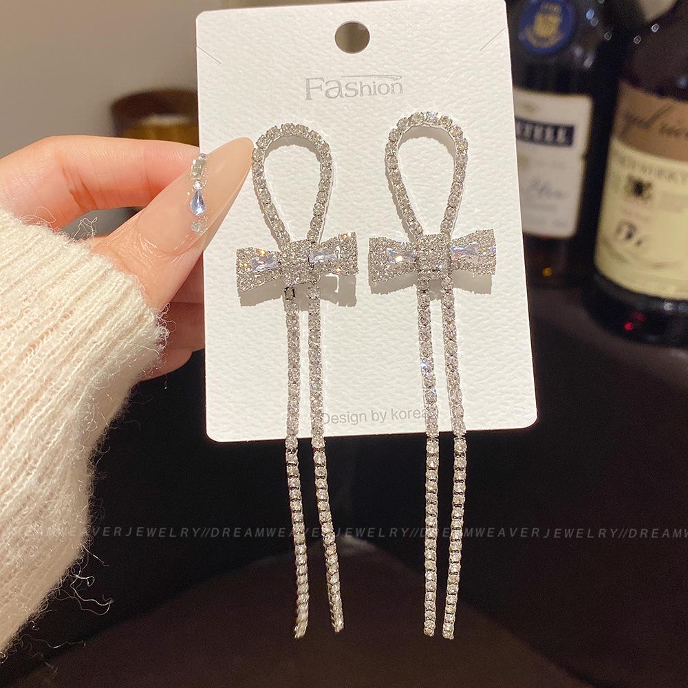 925 Sterling Silver Full Diamond Tassel Earrings – High-End European & American Style, Super Shiny, Luxurious Ear Jewelry for Women.