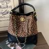 Versatile fashion leopard print niche diamond chain bucket bag 2025 femininity explosion casual portable messenger bag
