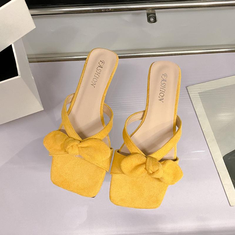 Slippers women's 2025 summer new outer wear new Korean sandals French Chinese style national style temperament seaside beach shoes