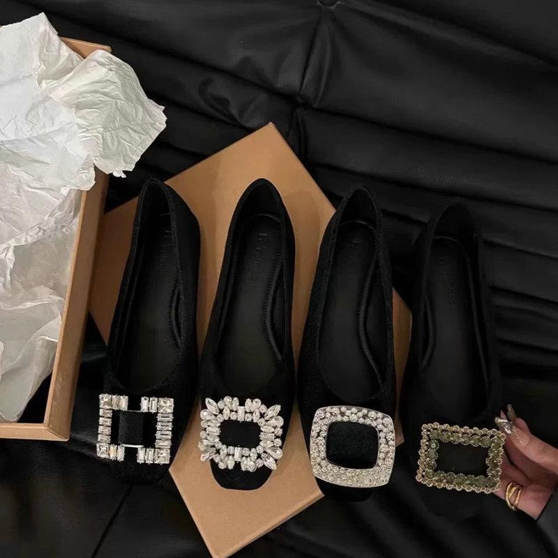 Mode Flatskor för kvinnor 2025 Vår och Höst Svarta Strass Nya Fyrkantiga Tå Loafers Plus Size Damskor 44 42 43
