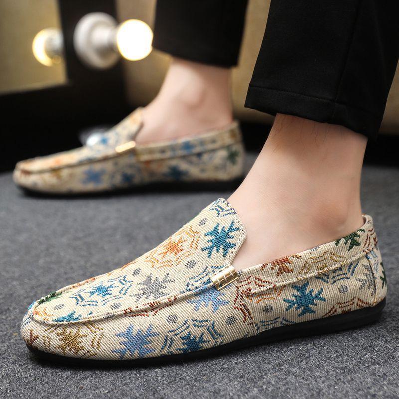 2025 Men's Shoes Breathable Bean Shoes Men's Trend One Step Stepping Old Beijing Cloth Shoes Driving Casual Shoes Lazy