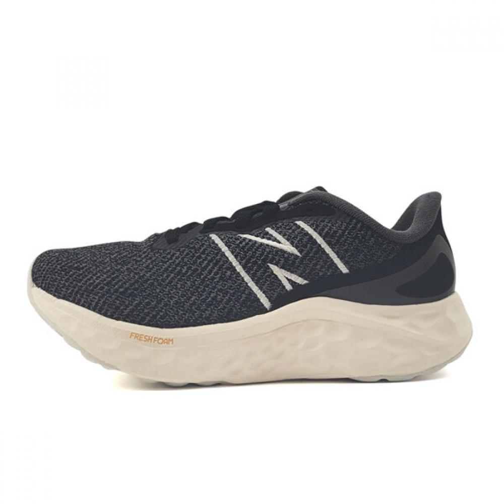 

New Balance Warisak4 Running Shoes 235/NBPFEB117B19