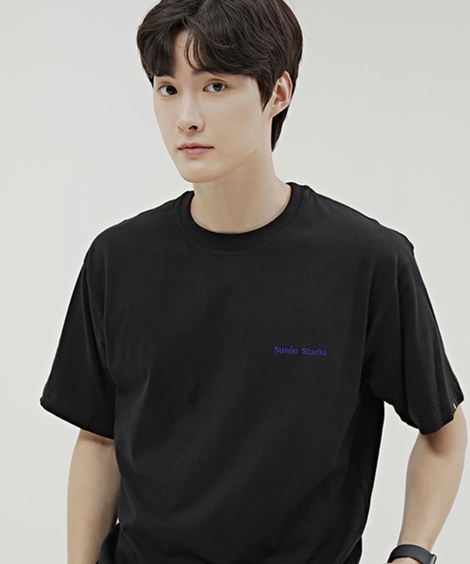 Sueno Studio Organic Cotton Lettering Point T-Shirt (Black/Purple) M