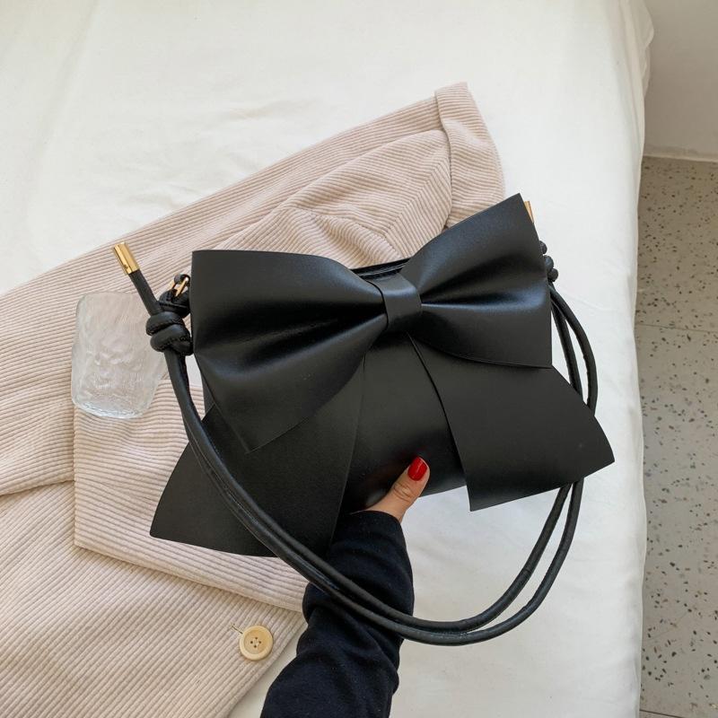 IELGY Fresh and Cute Bowknot Solid Color Casual Shoulder Bag