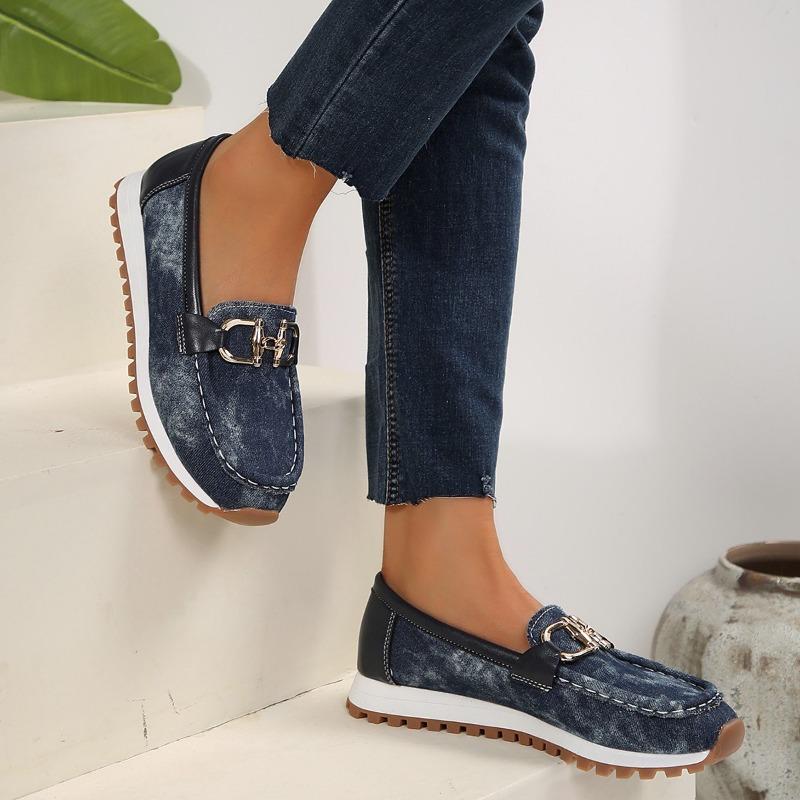 Flat bottom round head single shoes women's spring new European and American foreign trade large size chain belt buckle foot women's shoes wholesale