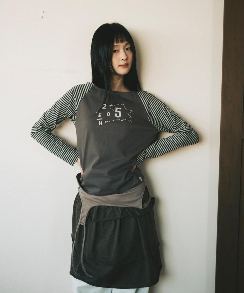 Ohesio Diagram One-Shoulder T-Shirt, Charcoal