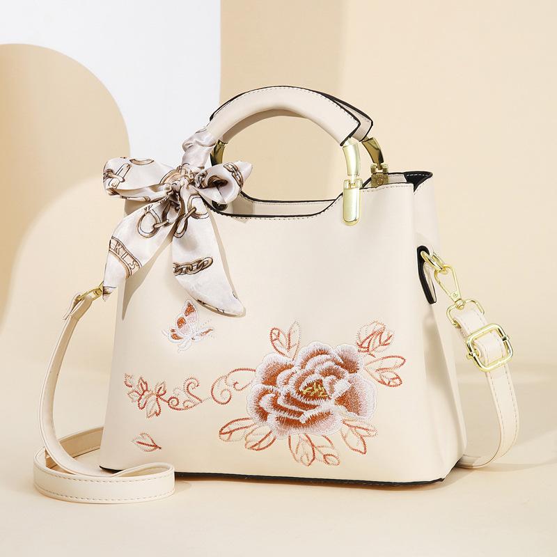 

Сумка Женская сумка-мессенджер Вышитая сумка-тоут 2025 Новая универсальная модная на плечо Большая вместительная сумочка Женская сумка