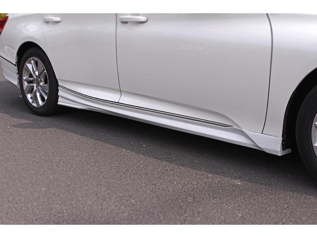 18-21 Accord Inspire SK-260 Kit: Front Lip, Rear Spoiler, Side Skirts, Rear Diffuser.