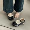 Calzado para mujer – Zapatillas