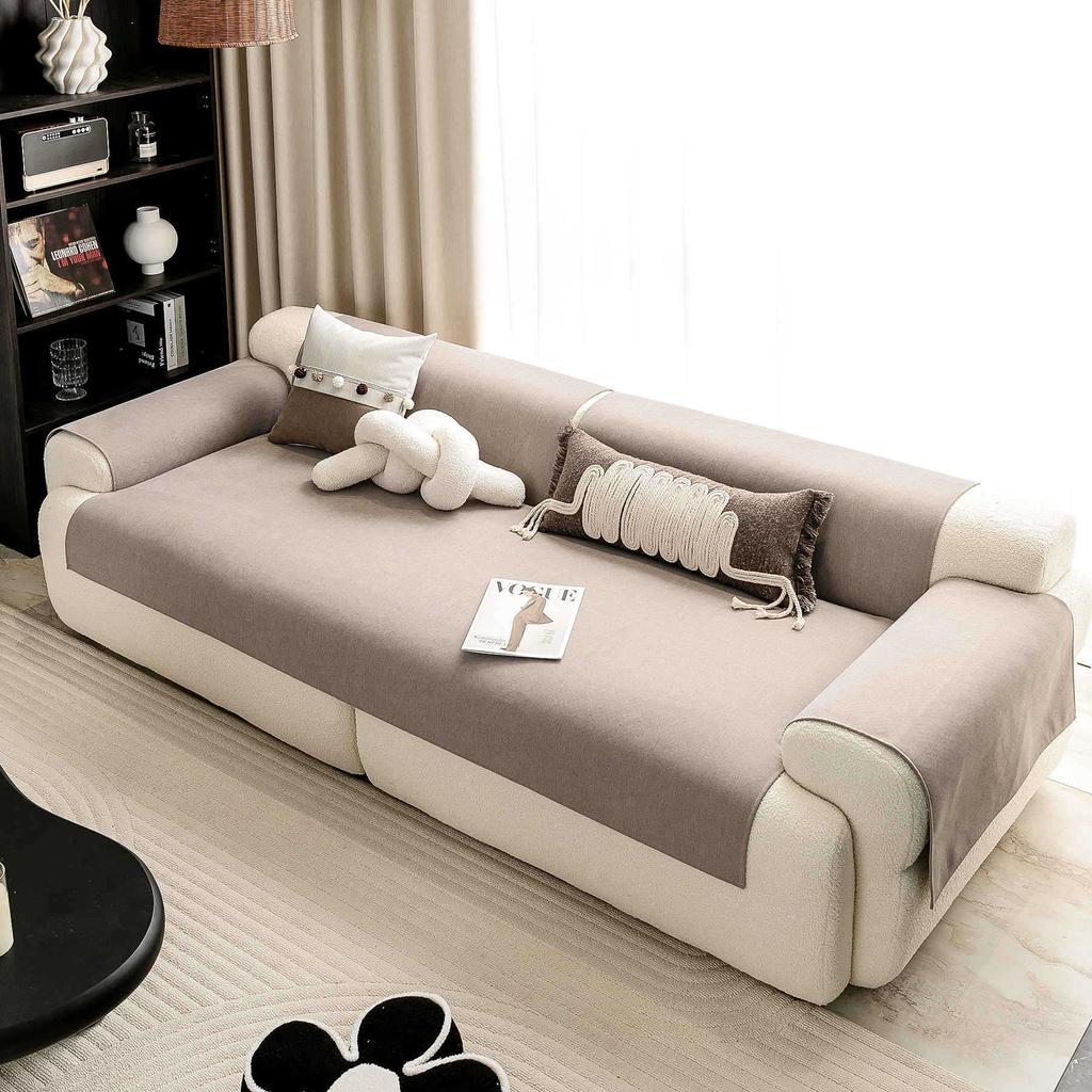 Sofa Cushion Solid Color Four-Season Universal Non-Slip Backrest Towel  New Chenille Living Room Leather Sofa Cover Simple