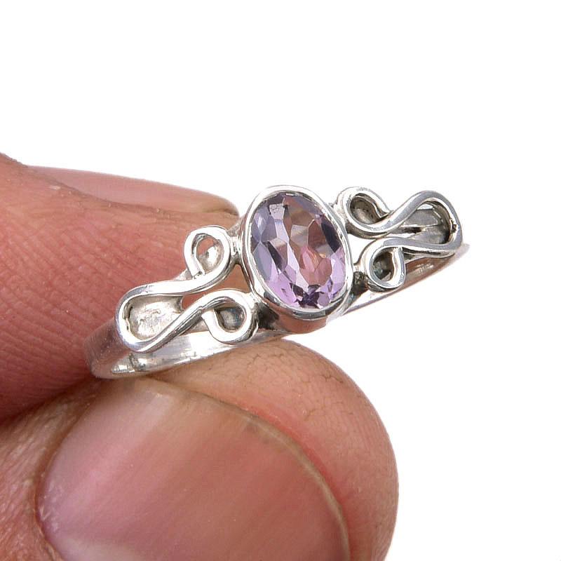 

Подарочное кольцо из серебра 925 пробы с натуральным розовым аметистом ручной работы S.7 n5r98