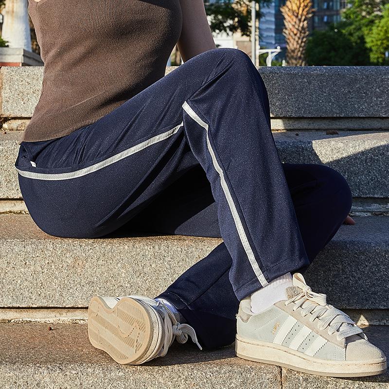 Unisex Dark Blue School Pants with Reflective Stripe – Light, Loose, and Straight Leg for Spring and Autumn