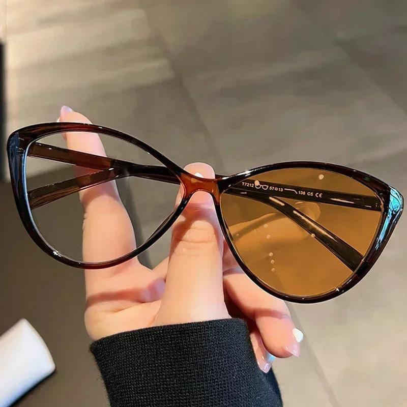 Cat Eye Blue Light Blocking Reading Glasses Ultra Light Vintage Photochromic Presbyopia Eyewear HD Vision