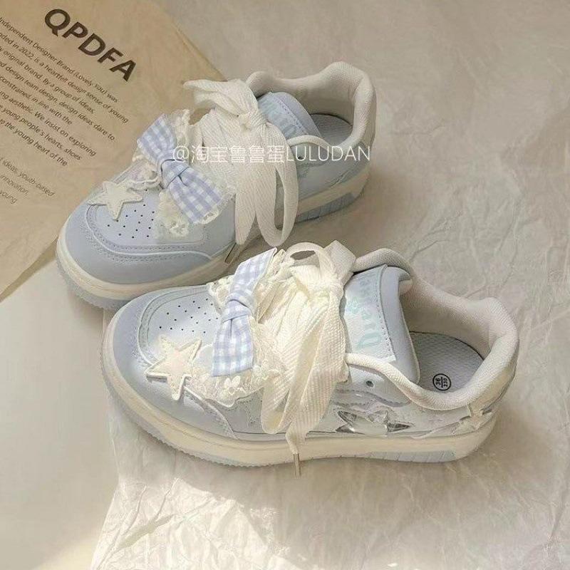 Korean version of the design sense of white shoes women's 2025 popular versatile shoes thick baseplate shoes niche bow bread shoes