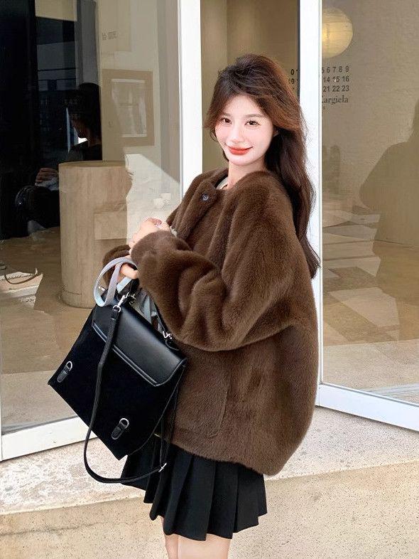 Korean Retro Mink Velvet Fur One-Piece Coat - Women's Winter Loose Slimming Thickened Style