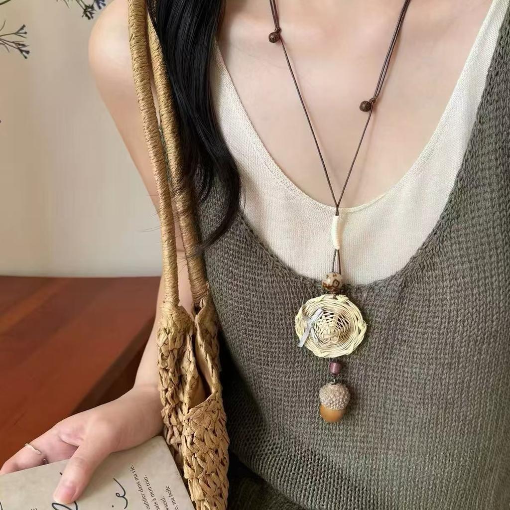 Dark Zircon Cross Beaded Necklace for Women, Long Summer Style Neck Chain, Trendy and Versatile Collar Chain, Instagram Style