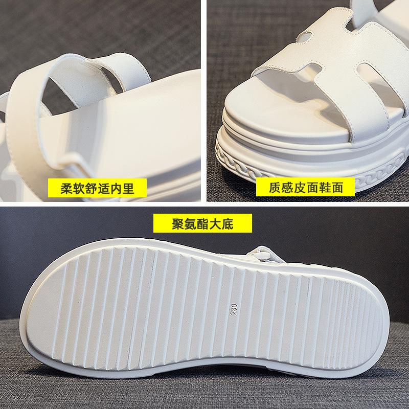 Muffin sandals women's summer 2025 new small fragrant wind thick sole height increase small versatile Velcro women's sandals