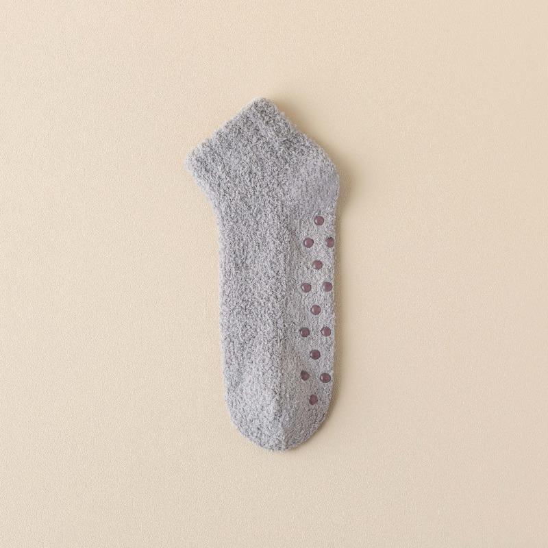 Winter Padded and Thickly Insulated Warm Ladies' Socks with Glue-attached Anti-slip Floor Sole, Simple Solid-color Coral-fiber Mid-calf Socks