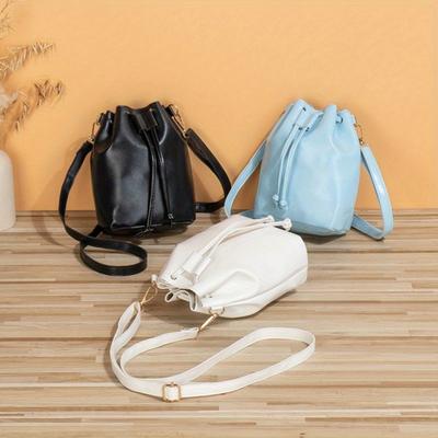 Schicke minimalistische einfarbige Crossbody-Beuteltasche mit Kordelzug und großer Kapazität für Damen, erhältlich in Himmelblau/Weiß/Schwarz
