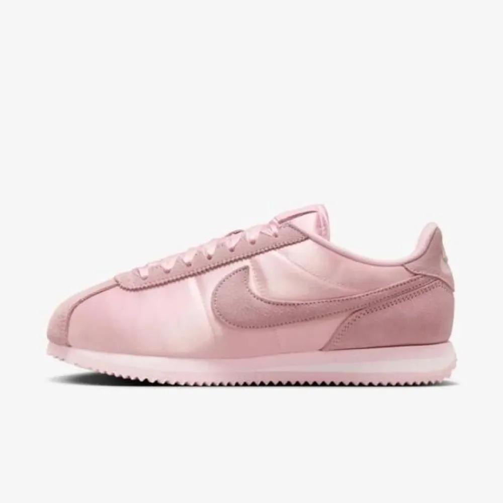 Cortez Women s Medium Soft Pink FV5420-600