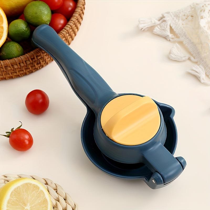 

Manual Citrus Juicer - Heavy-Duty PVC Citrus Fruit Press with Non-Slip Base, Large Capacity for Oranges, Lemons, Grapefruits, Pomegranates