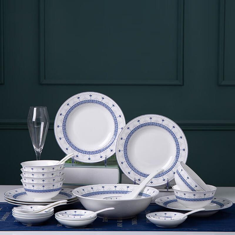 Nuogu Jingdezhen Blue and White Ceramic Dinnerware Set