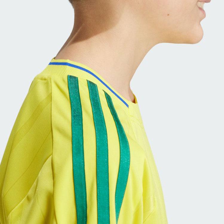 New Adidas Kids T Shirts IY0144