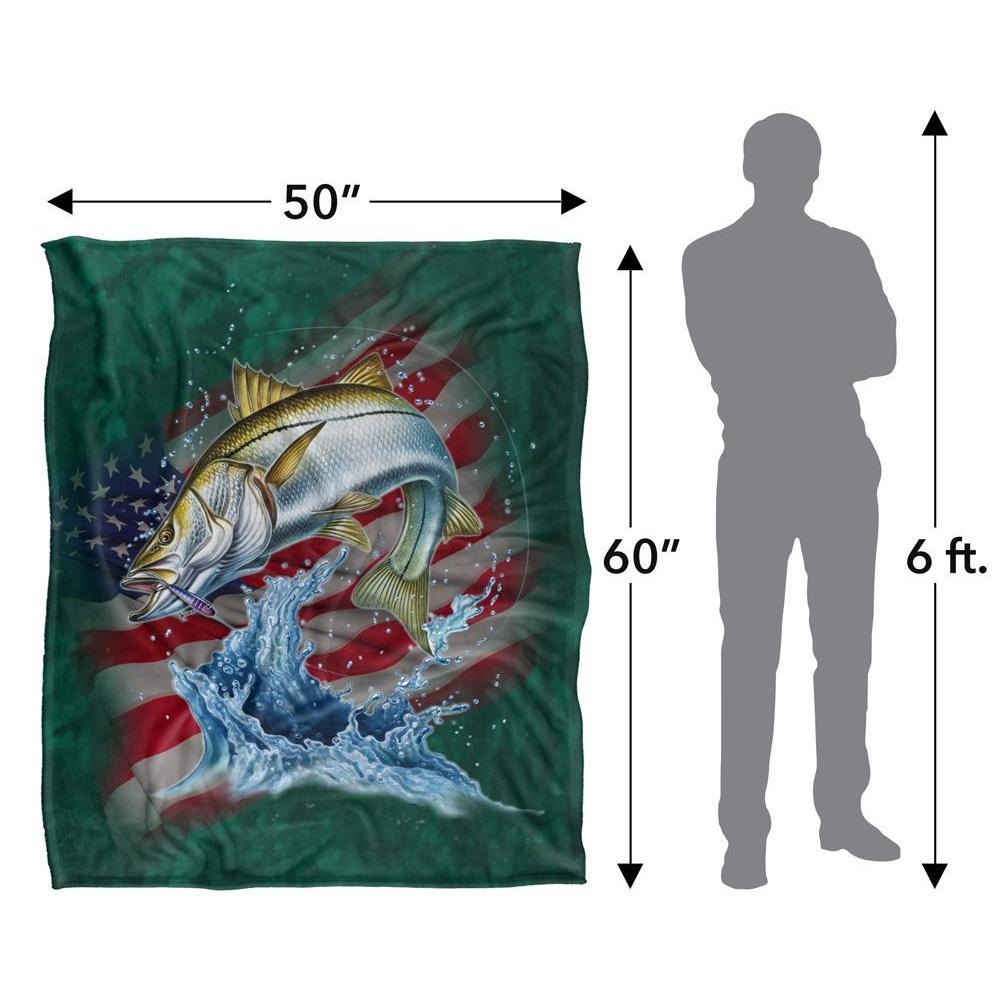 JQ Licensing Patriotic Silky Snook Fishing Supersoft Blanket