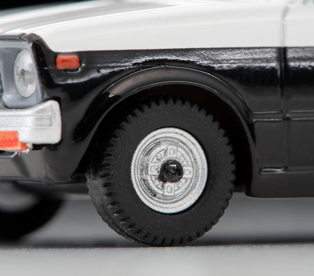 Tomica Limited Vintage Neo Suzuki Alto Patrol Car Policejní dokončený produkt 320319 1/64 LV-N263a (Metropolitní oddělení)