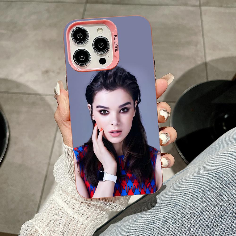 Hailee Steinfeld Pink Translucent Mobile Phone Case for iPhone 17 16 15 14 13 12 11 X XR XS 8 7 Air Pro Max Plus Colorful Cover