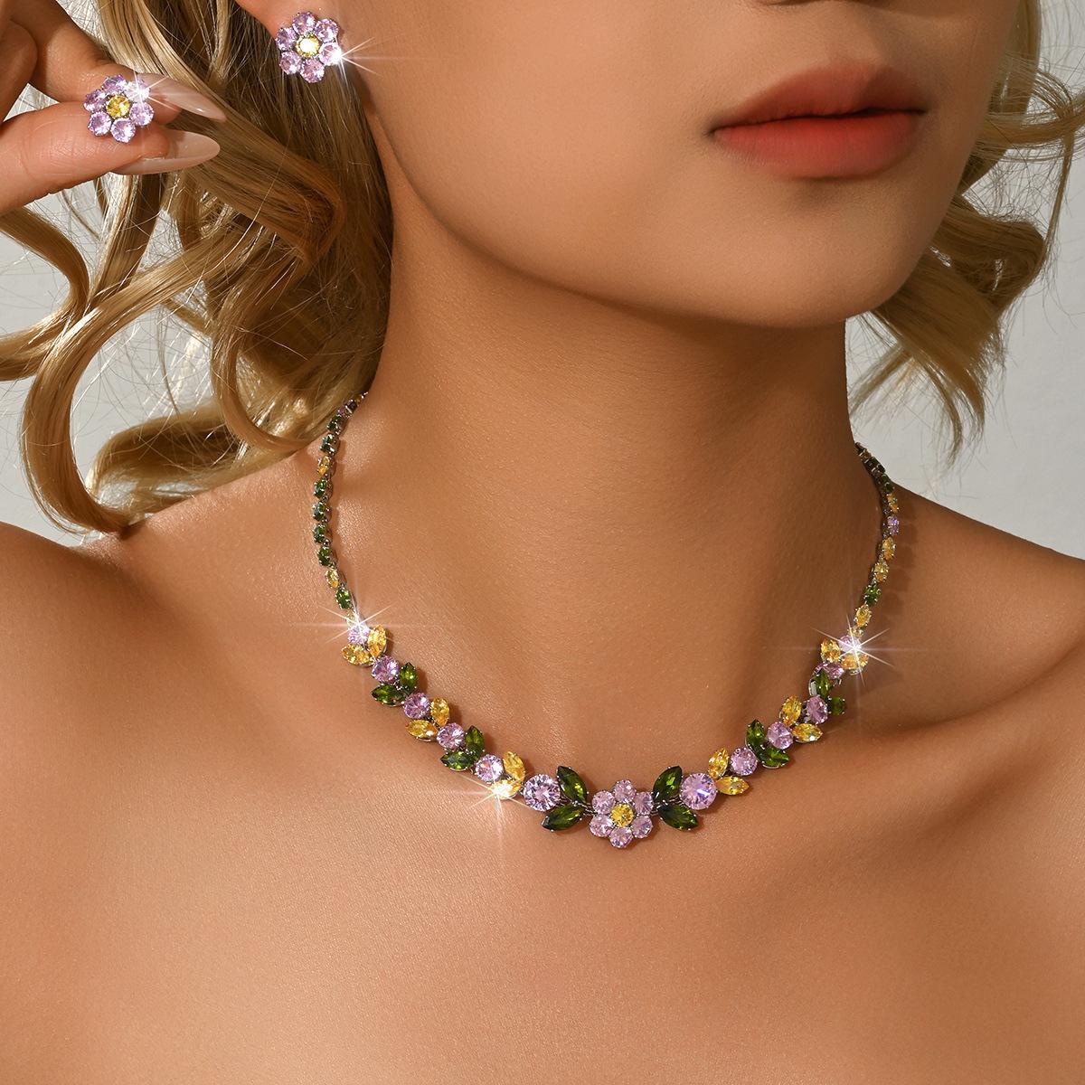 

Сережки Zircon Love з колосками пшениці Французький ретро Елегантний придворний стиль Ланцюжок на ключицю Легка розкіш Високоякісний набір ювелірних виробів для жінок
