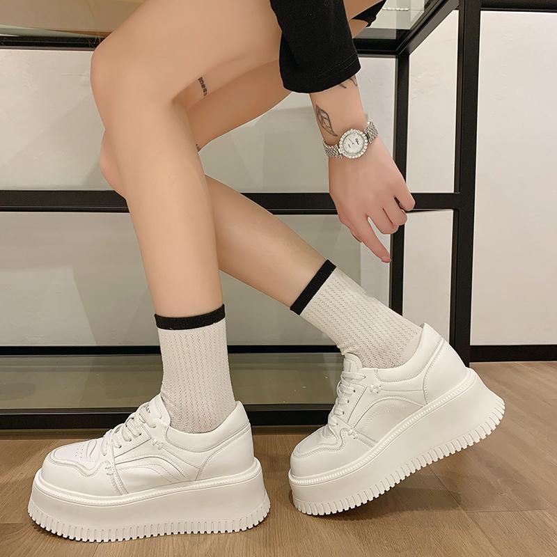 2024 Autumn Women's Thick Sole Sneakers Fashionable New Outdoor Lace-up Sports Shoes Breathable Casual Walking Womens Shoes