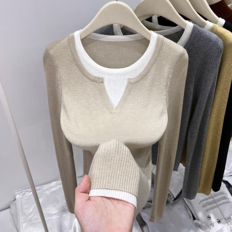 European fake two V-neck sweater women's 2025 spring Korean version contrasting color splicing inner top long-sleeved knitted base