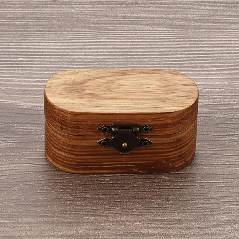 Wood Guitar Pick Storage Box Container Portable Guitar Pick Box Holder Collector with 5 Guitar Pick Gift for Guitarist
