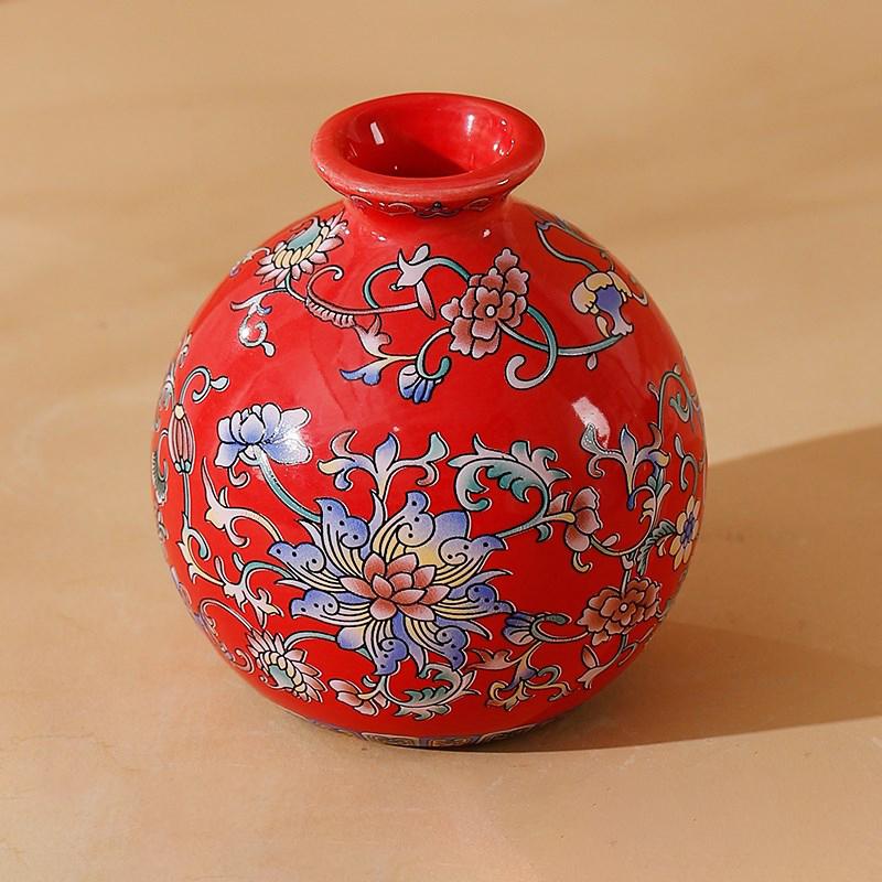 Small Ceramic Vase for  Handmade Elegant Vintage Chinese Painting  Enamel Glazed Porcelain Decorative Vases for Office Home