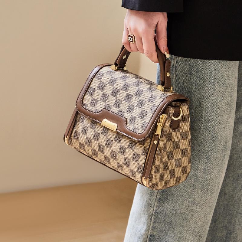 Mrs. Qiao Handbag for Women 2025 New Handbag High-end Feel Mom Bag Crossbody Bag Vintage Women's Bag