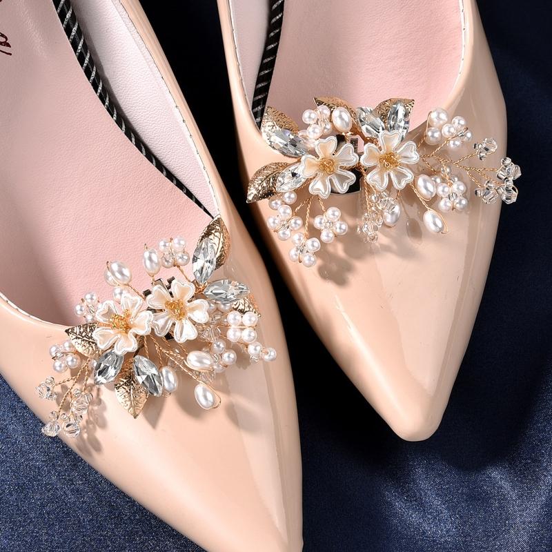 2PCS Crystal Shoe Clips Wedding Bridal Shoe Buckles Rhinestones Shoe Flowers for Party Decoration Wedding Craft Acces