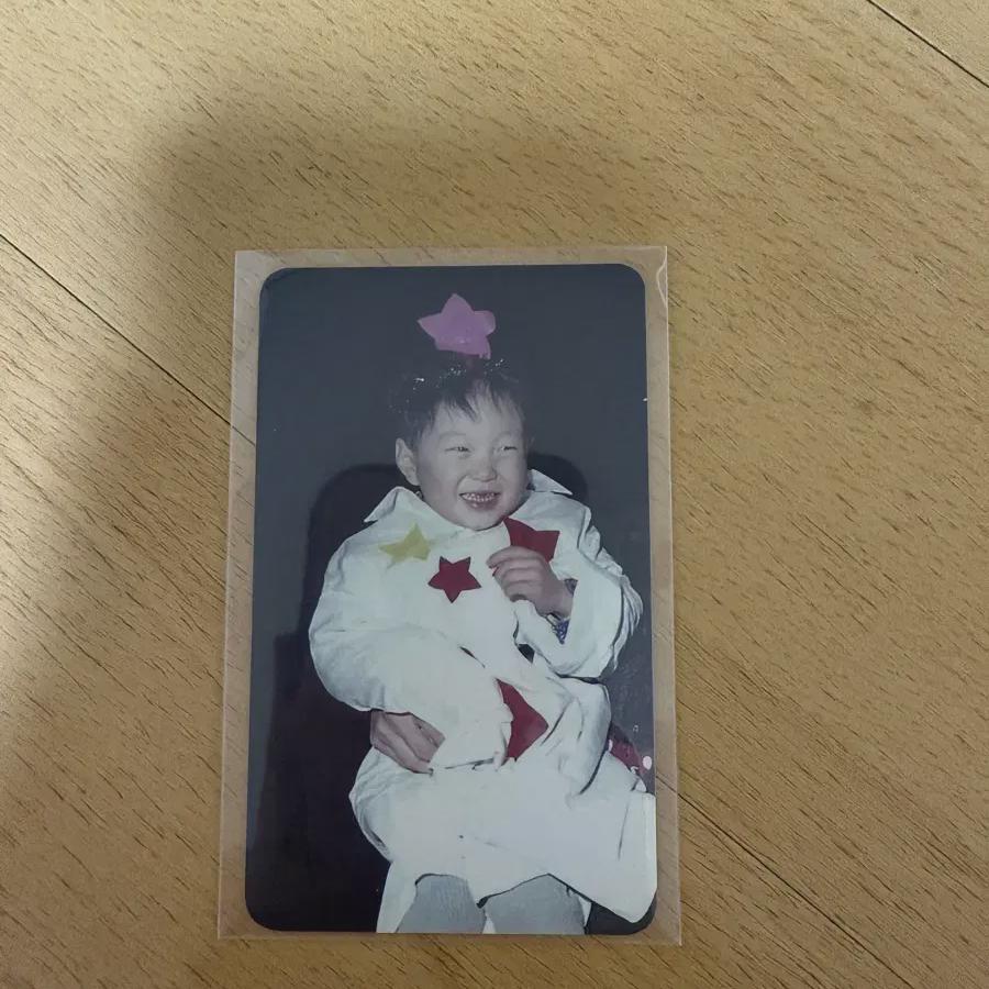 

BTOB Чансоб Прекрасен И Мучителен, Детская Фотокарточка