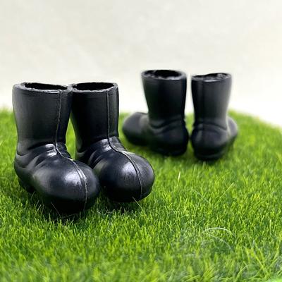 1Paar 1:12 Puppenhaus Miniatur Weihnachtsmann Schuhe Schwarz Weihnachts Stiefel Regenstiefel Kinder Rollenspiel Spielzeug Puppenhaus Zubehör